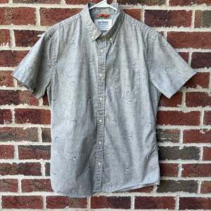 Urban Pipeline Shark Print Button Up Shirt Size Medium